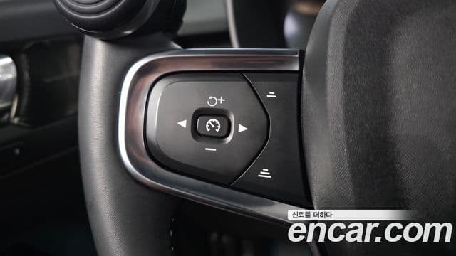 Volvo C40 Recharge 2022 — ფოტო 30/30