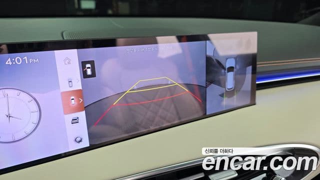 Genesis GV70 2025 — ფოტო 14/20