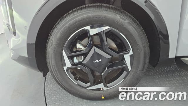 Kia Sportage 2025 — фото 4 из 20