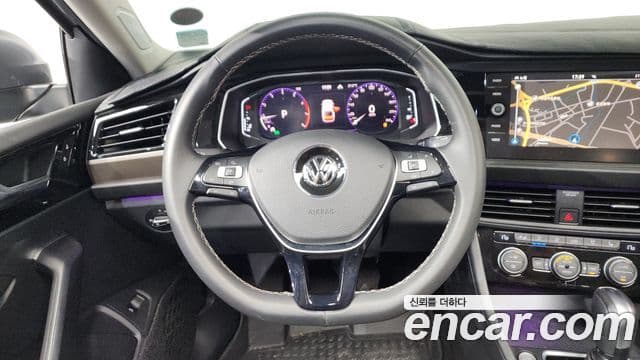 Volkswagen Jetta 2021 — фото 13 из 20