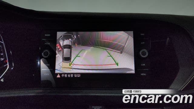 Volkswagen Jetta 2021 — Şəkil 14/20