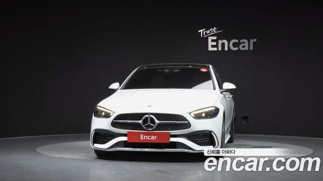 Mercedes-Benz C-Class 2023 — ფოტო 2/20