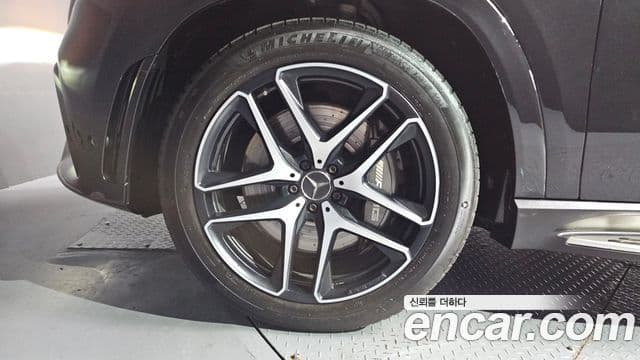 Mercedes-Benz GLE-Class 2022 — фото 4 из 20
