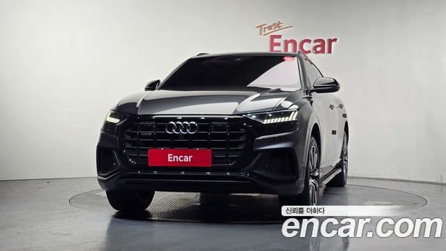 Audi Q7 2021 — ფოტო 3/20