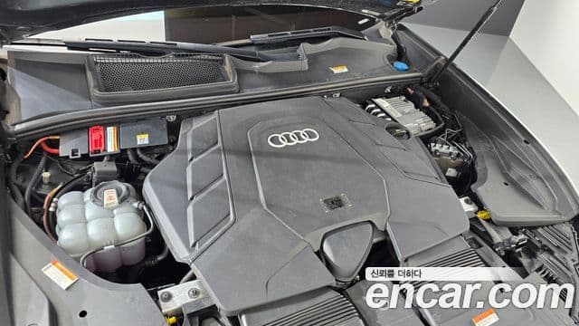 Audi Q7 2021 — фото 6 из 20