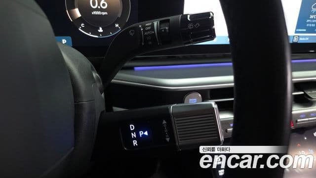 Hyundai Grandeur 2023 — ფოტო 9/20