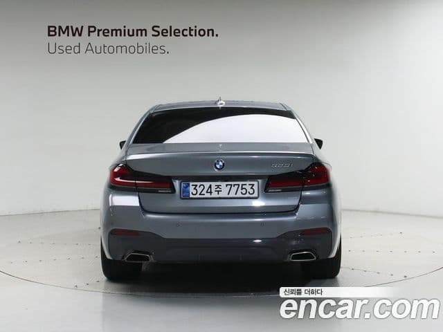 BMW 5 Series 2023 — Şəkil 3/20