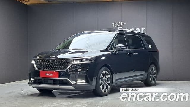 Kia Carnival 2021 — ფოტო 1/20