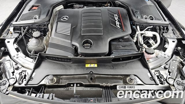 Mercedes-Benz AMG GT 2023 — фото 6 из 20