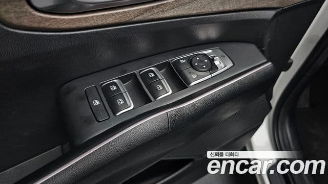Kia Sorento 2022 — фото 17 из 20