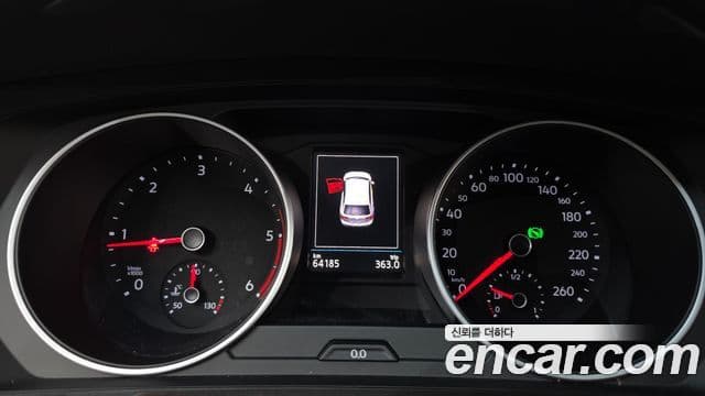 Volkswagen Tiguan 2018 — фото 8 из 20