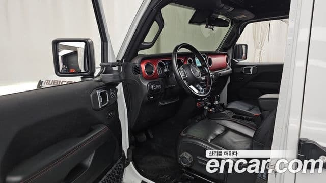 Jeep Gladiator 2021 — фото 10 из 20