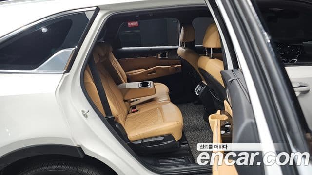 Kia Sorento 2020 — ფოტო 11/20