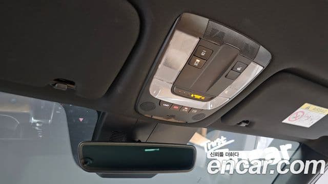 Kia Sorento 2020 — ფოტო 18/20