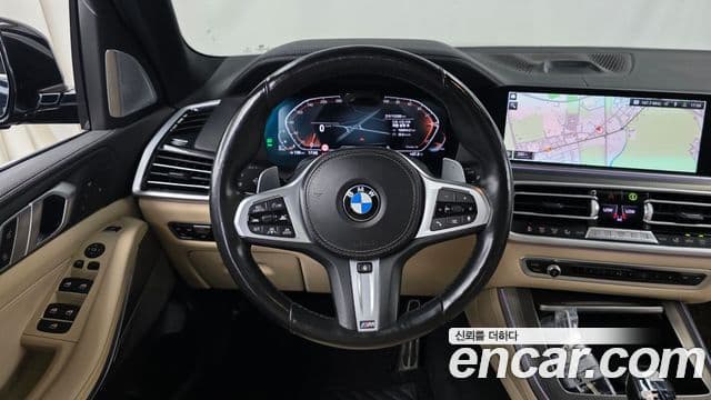 BMW X5 2021 — фото 13 из 20