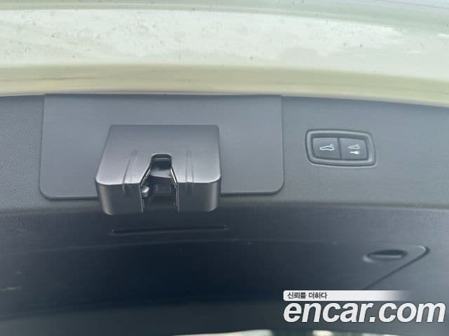 Porsche Cayenne 2023 — Şəkil 14/17