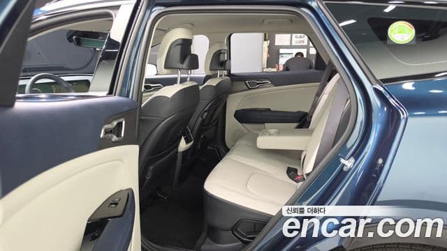 Kia Sportage 2022 — фото 11 из 20