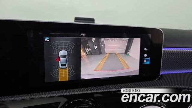 Mercedes-Benz A-Class 2020 — ფოტო 10/20