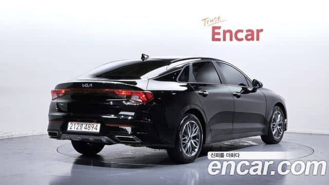 Kia K5, 2022