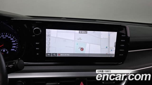 Kia K5 2022 — Şəkil 14/20