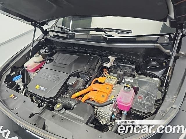 Kia Niro 2022 — Şəkil 7/18