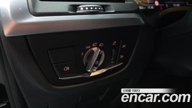 BMW X4 2025 — Photo 27/31