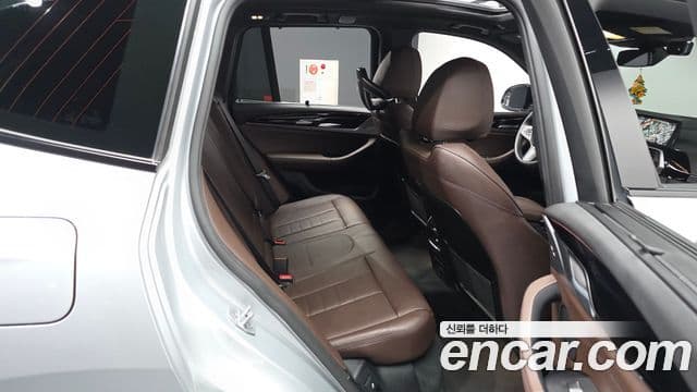BMW X3 2018 — фото 12 из 20