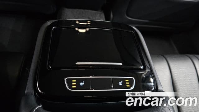 Genesis Electrified G80 2021 — Şəkil 13/20