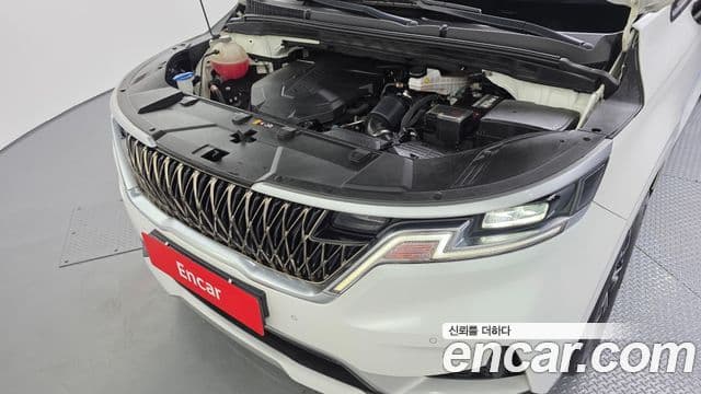 Kia Carnival 2021 — фото 6 из 20