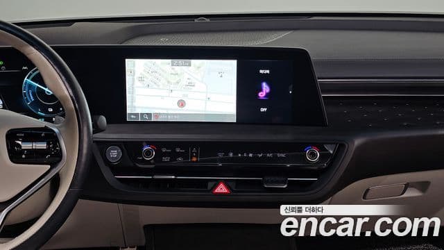 Kia K8 2023 — фото 15 из 20