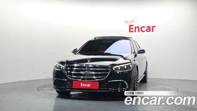 Mercedes-Benz S-Class 2021 — Photo 17/20