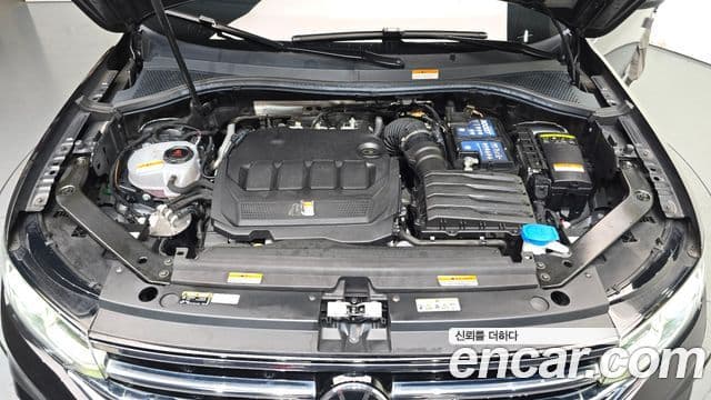 Volkswagen Tiguan 2022 — фото 6 из 20