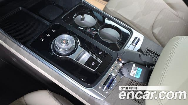 Kia Carnival 2025 — ფოტო 9/20