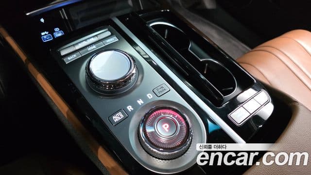 Genesis Electrified G80 2023 — фото 9 из 20