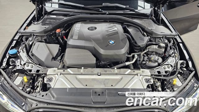 BMW 3 Series 2025 — фото 6 из 20