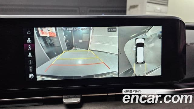 Kia Carnival 2021 — фото 15 из 20
