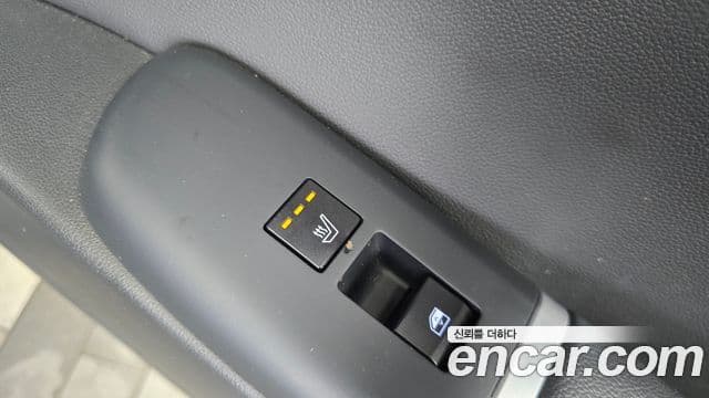 Hyundai Grandeur 2023 — ფოტო 18/20