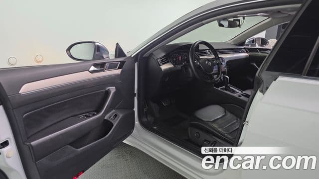 Volkswagen Arteon 2020 — ფოტო 9/20