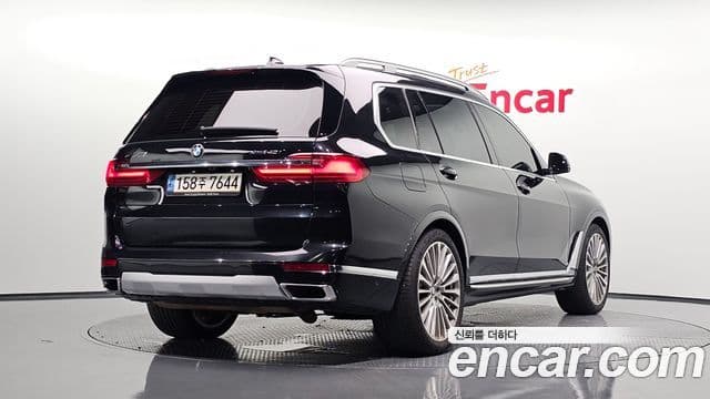 BMW X7 2021 — фото 2 из 20