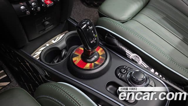 Mini Cooper S Countryman 2023 — фото 9 из 20