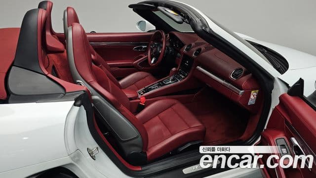 Porsche 718 Boxster 2019 — ფოტო 29/33