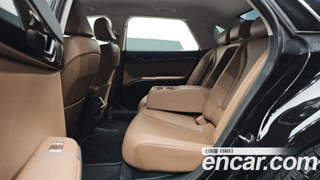 Hyundai Grandeur 2023 — Фото 11/20