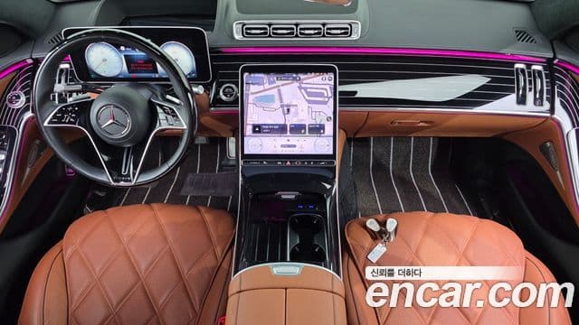 Mercedes-Benz S-Class 2024 — Photo 33/37