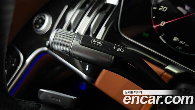 Mercedes-Benz S-Class 2024 — Photo 24/39