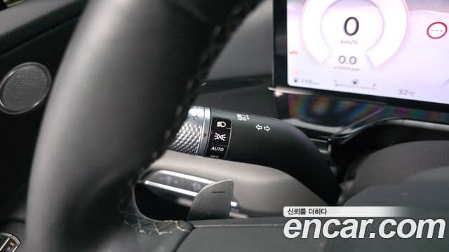 Genesis GV80 2025 — Şəkil 33/34
