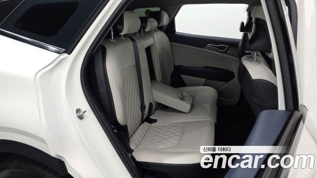 Kia Sportage 2022 — Фото 12/20