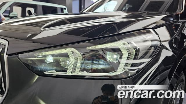 BMW iX1 2023 — ფოტო 33/35