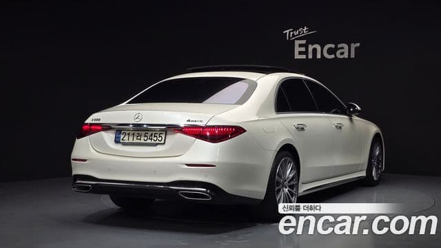 Mercedes-Benz S-Class 2021 — Photo 18/20
