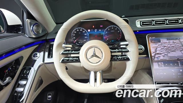 Mercedes-Benz S-Class 2021 — Photo 16/20