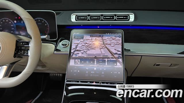 Mercedes-Benz S-Class 2021 — Photo 5/20